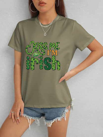 KISS ME I'M IRISH Round Neck T-Shirt